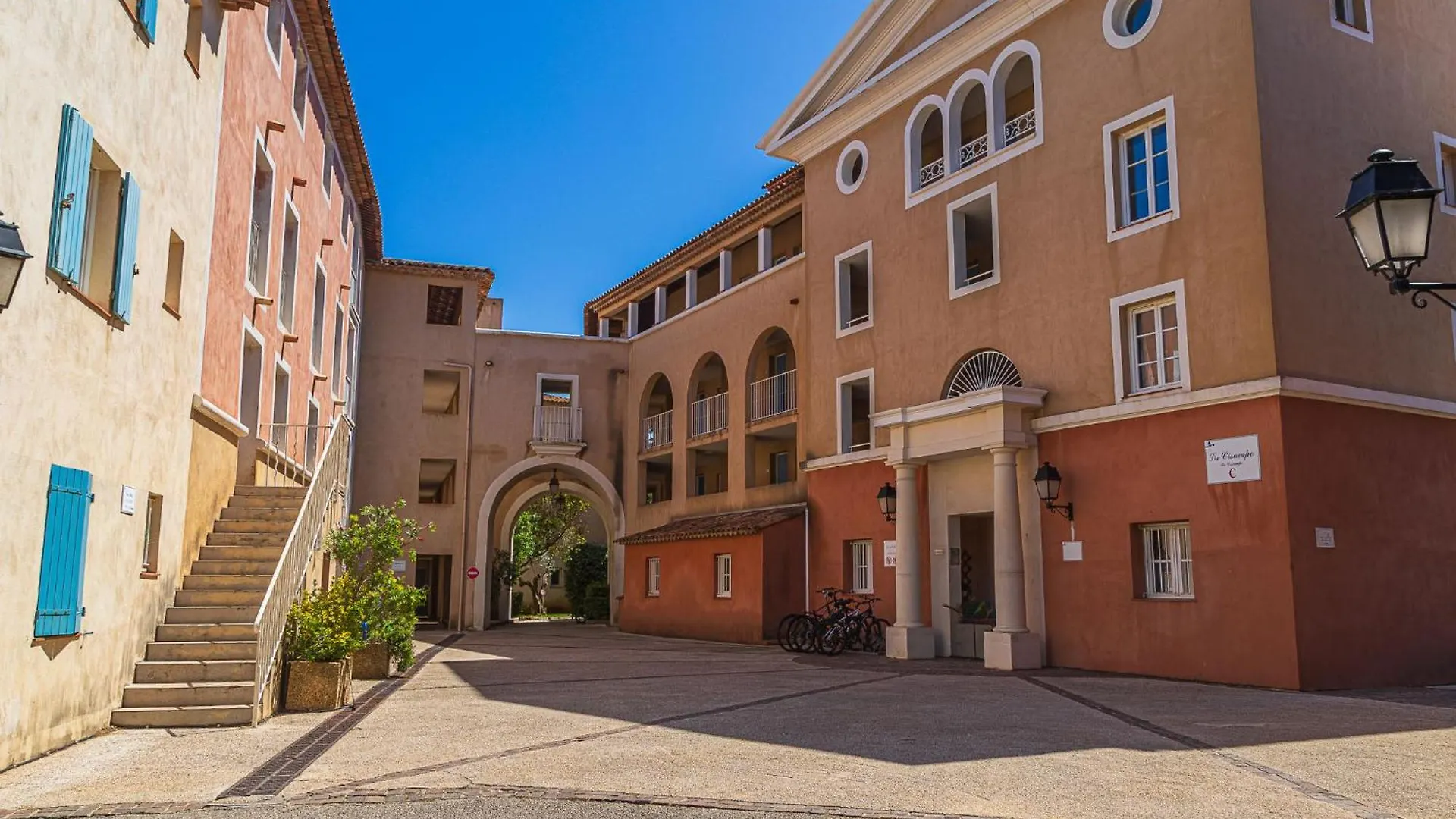 Apartment Les Rivages De Coudouliere-28 By Interhome 锡富尔勒普拉日 0*,  法国