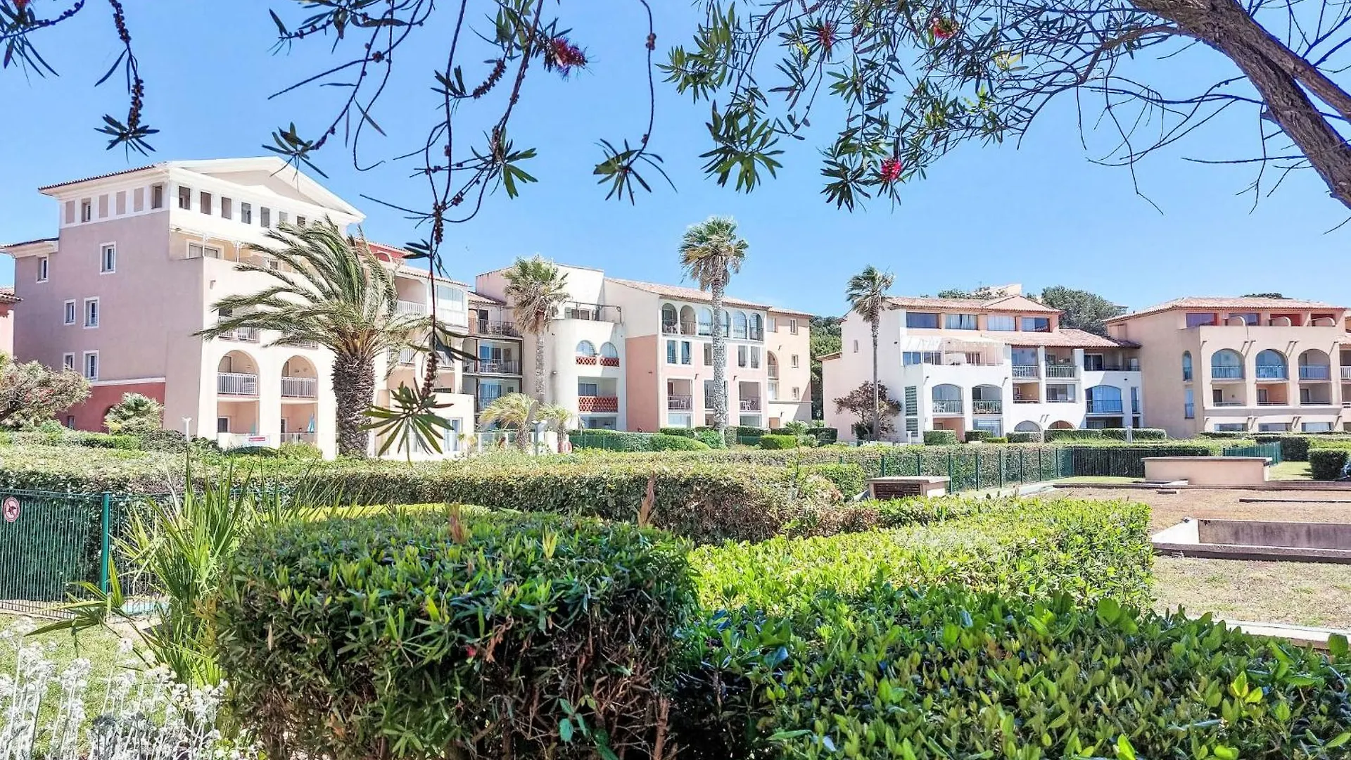 Apartment Les Rivages De Coudouliere-28 By Interhome 锡富尔勒普拉日